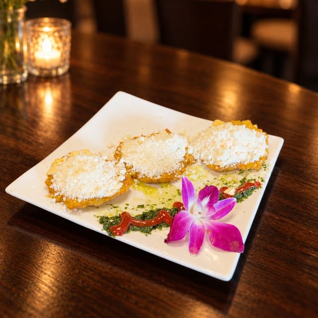 Patacon Con Queso.