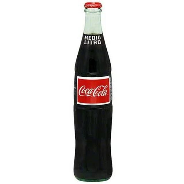 Coca Cola Medio Litro.